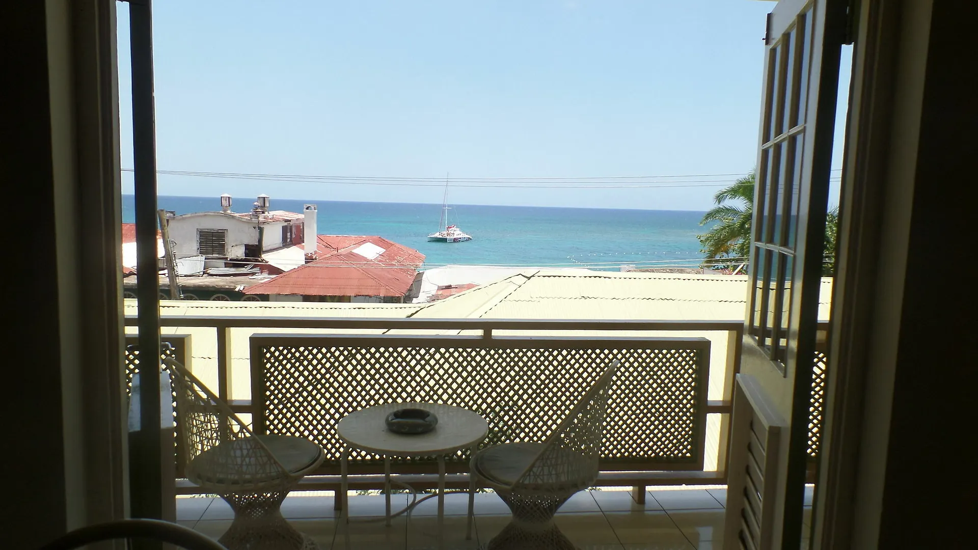 Rooms On The Hip Strip - Montego Bay Jamaica